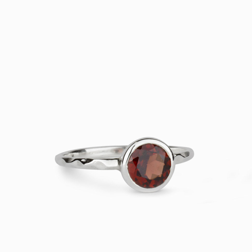 Garnet Ring | Made In Earth US